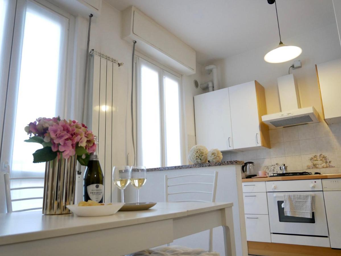 Diadema Pink - Immobili E Soluzioni Rent Apartment แบร์กาโม ภายนอก รูปภาพ