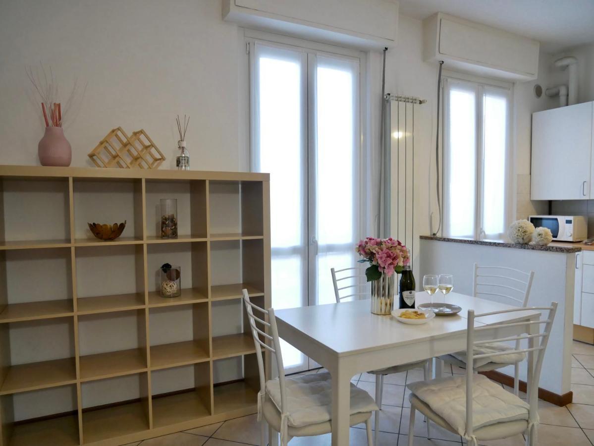 Diadema Pink - Immobili E Soluzioni Rent Apartment แบร์กาโม ภายนอก รูปภาพ
